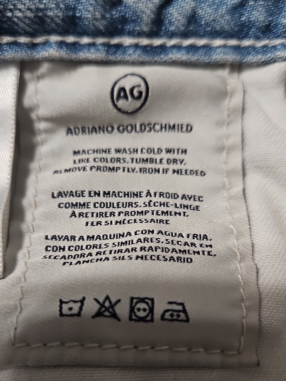 AG Adriano Goldschmied Light Blue Straight-Leg Frayed Hem Jeans - Picture 6 of 8